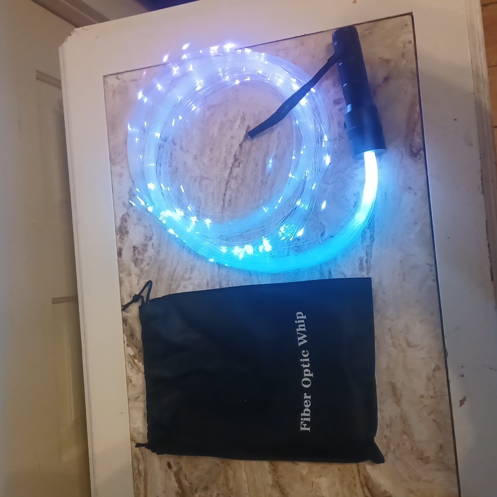 Fiber optic light up whip
